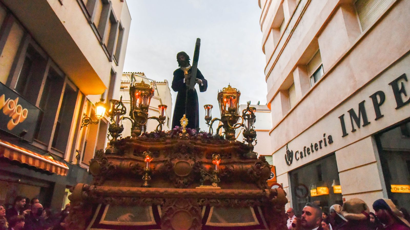 Fotos del Martes Santo en La Línea: Penas y Dolores