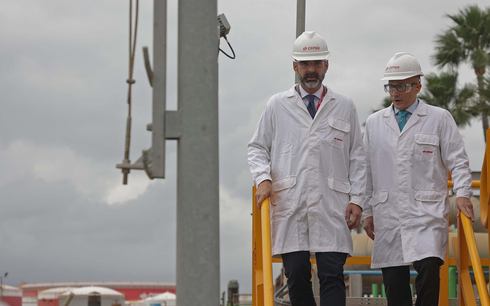 Imágenes de la inauguración de la nueva planta de reutilización de agua de Cepsa