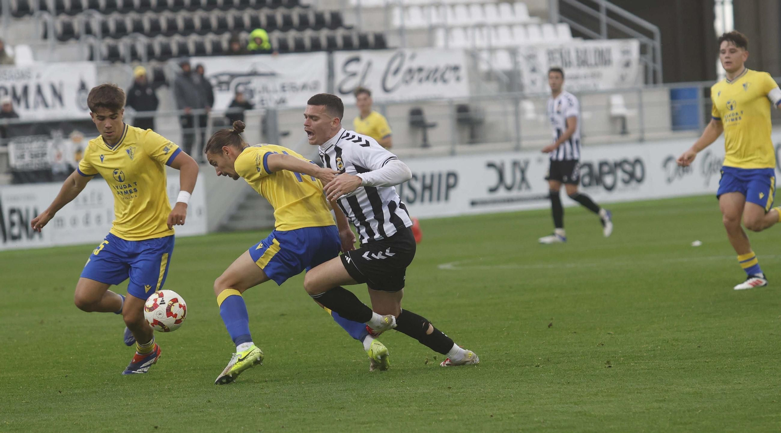 Las fotos del Balona-Cádiz Mirandilla de Segunda Federación