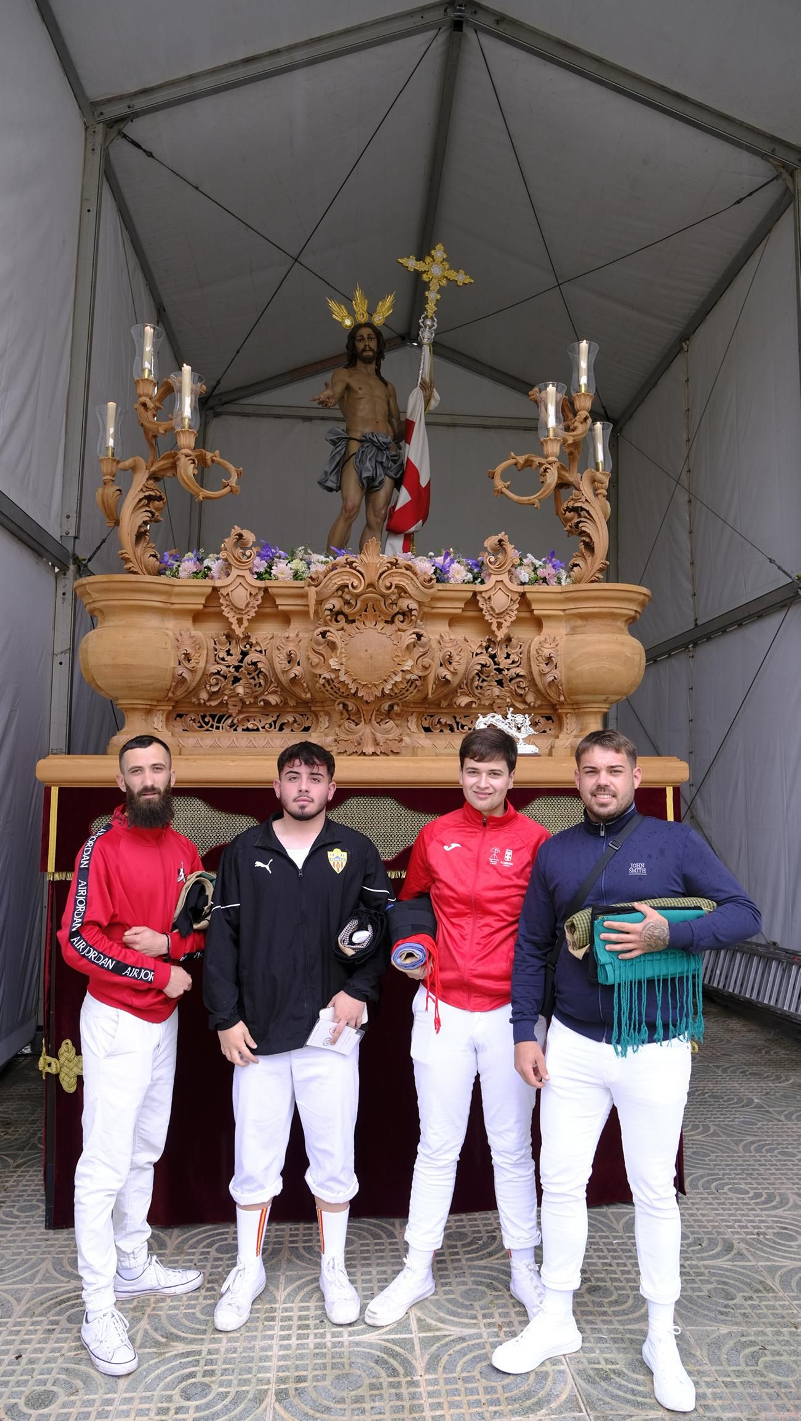 El Resucitado de Almería se suspende por la lluvia, en imágenes