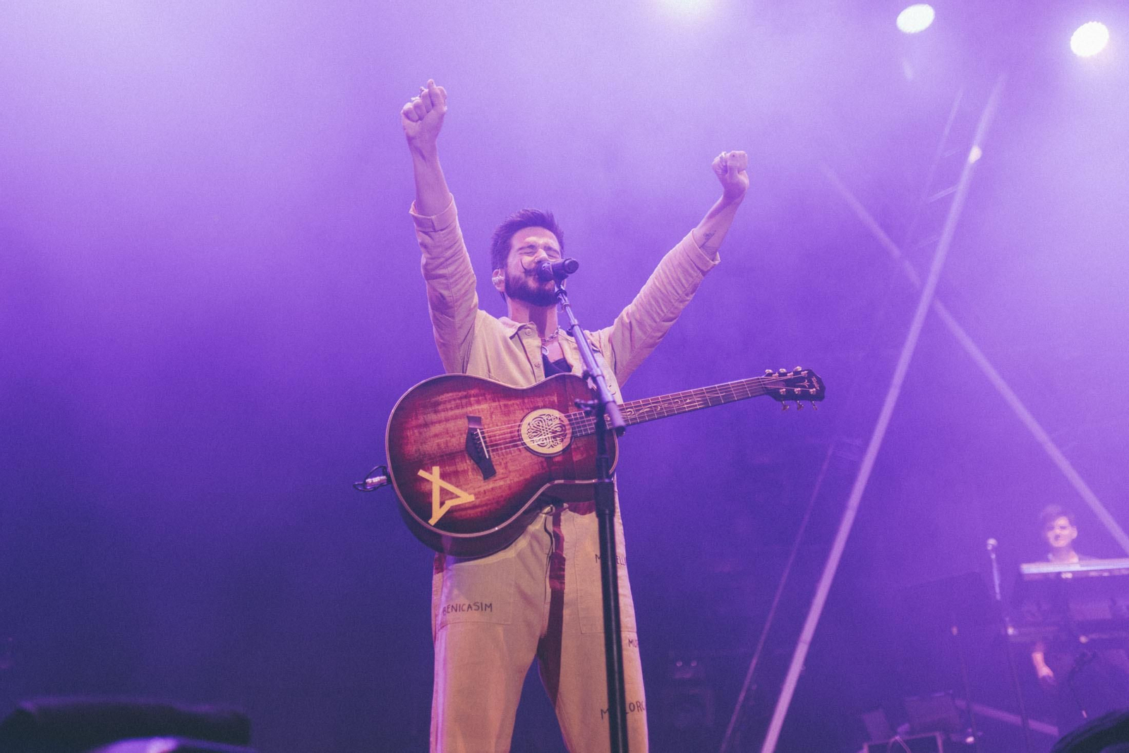 Imágenes del concierto de Camilo en la Plaza de Toros de La Merced
