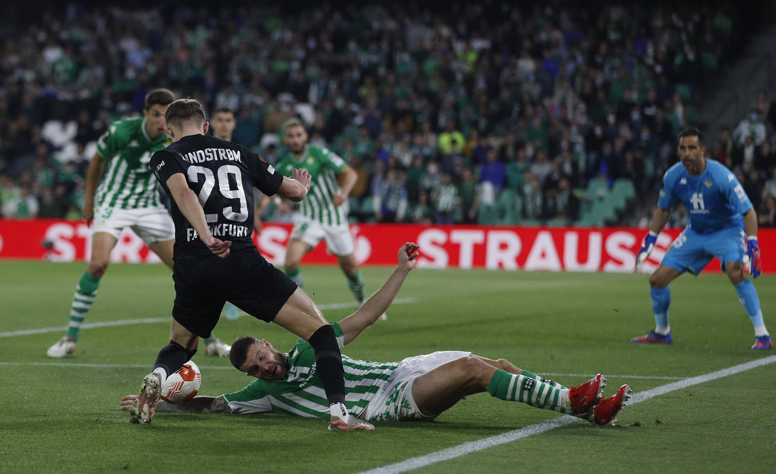 Las imágenes del Betis-Eintracht