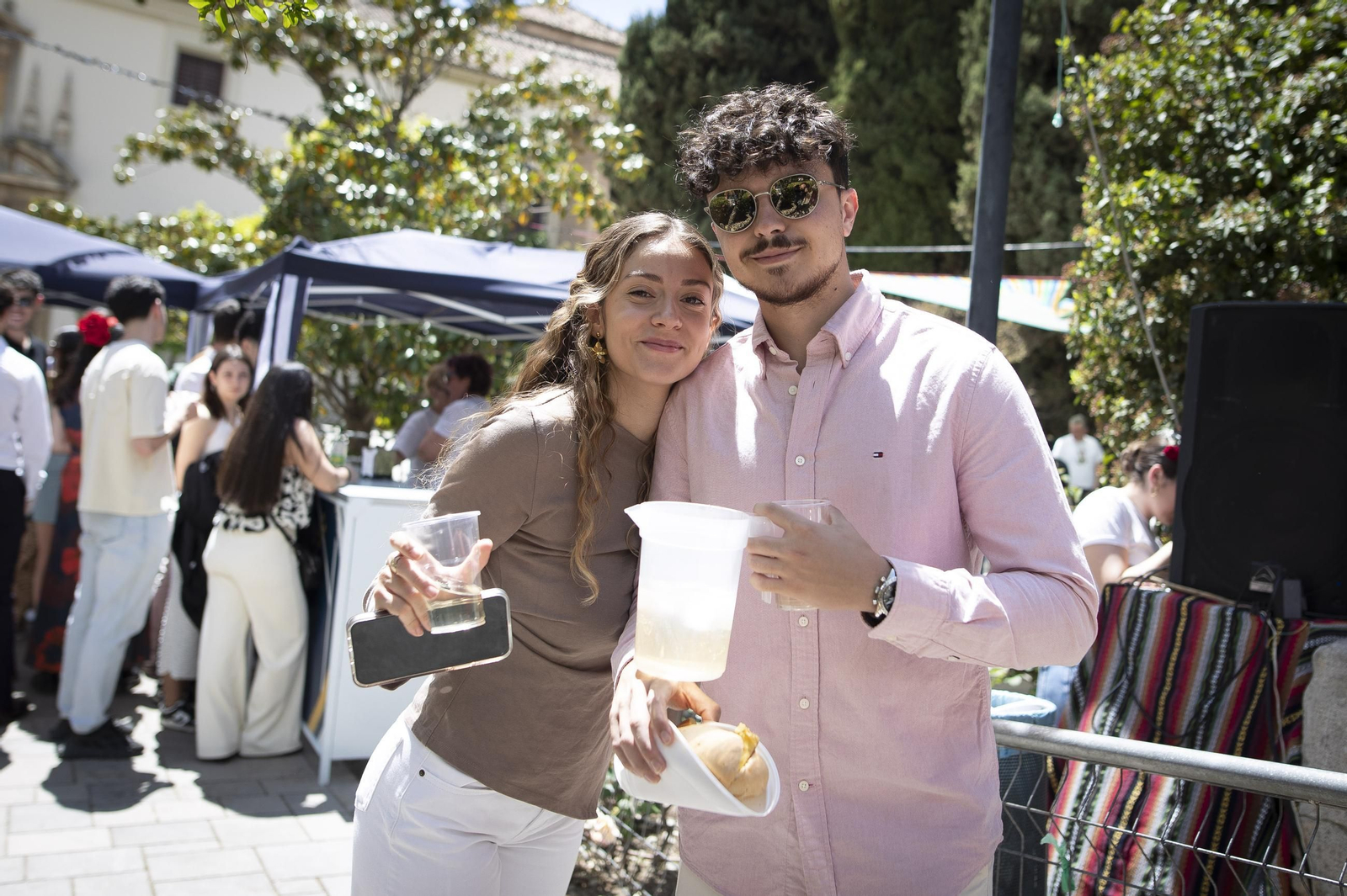 Las mejores imágenes del inicio de las Cruces en Granada