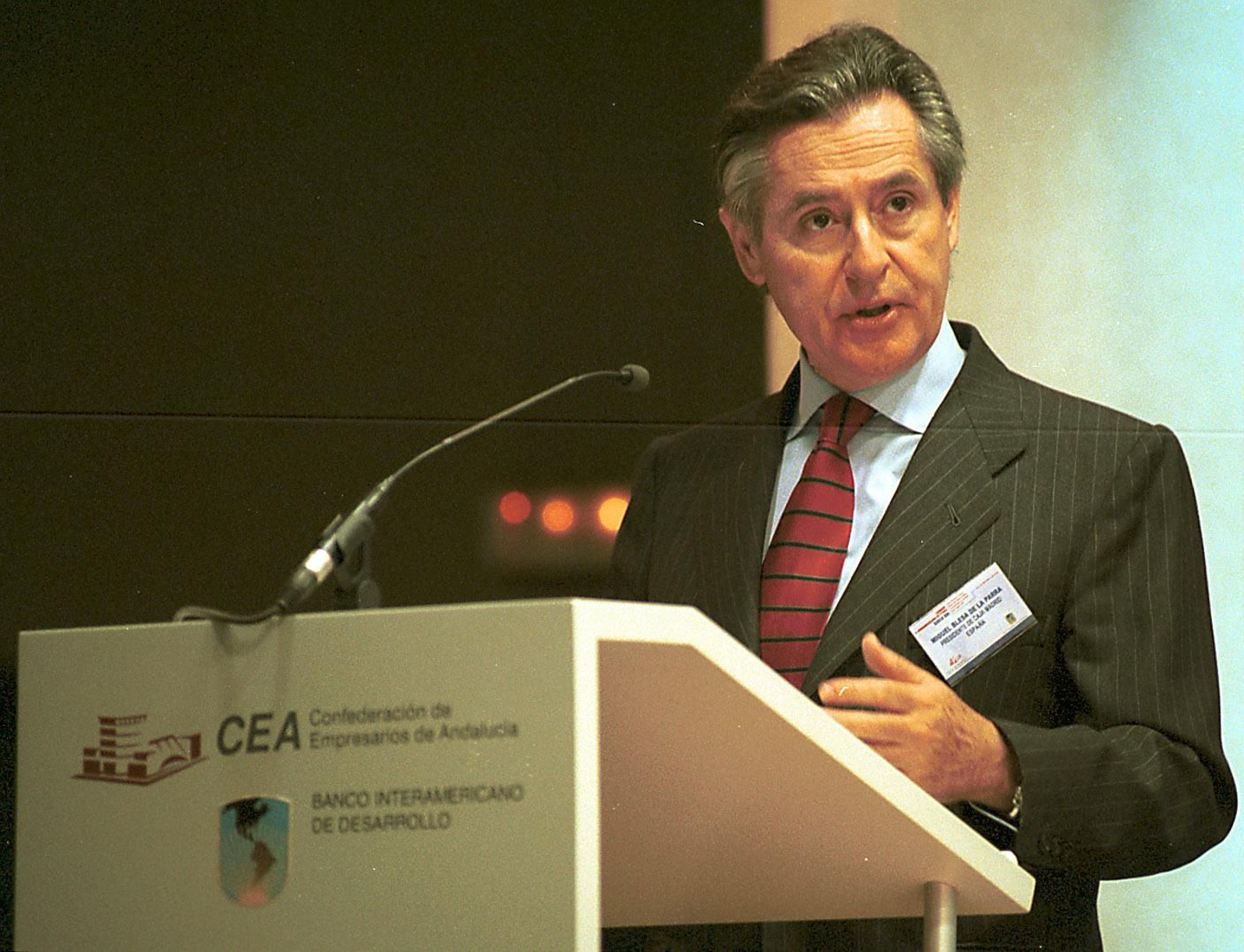 Blesa en una conferencia