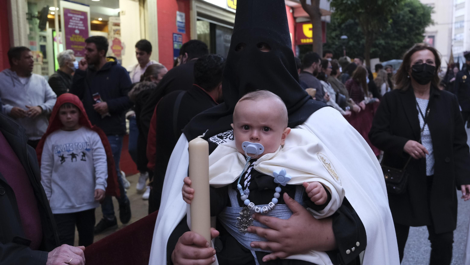 Procesión del Encuentro en Almería, en imágenes.
