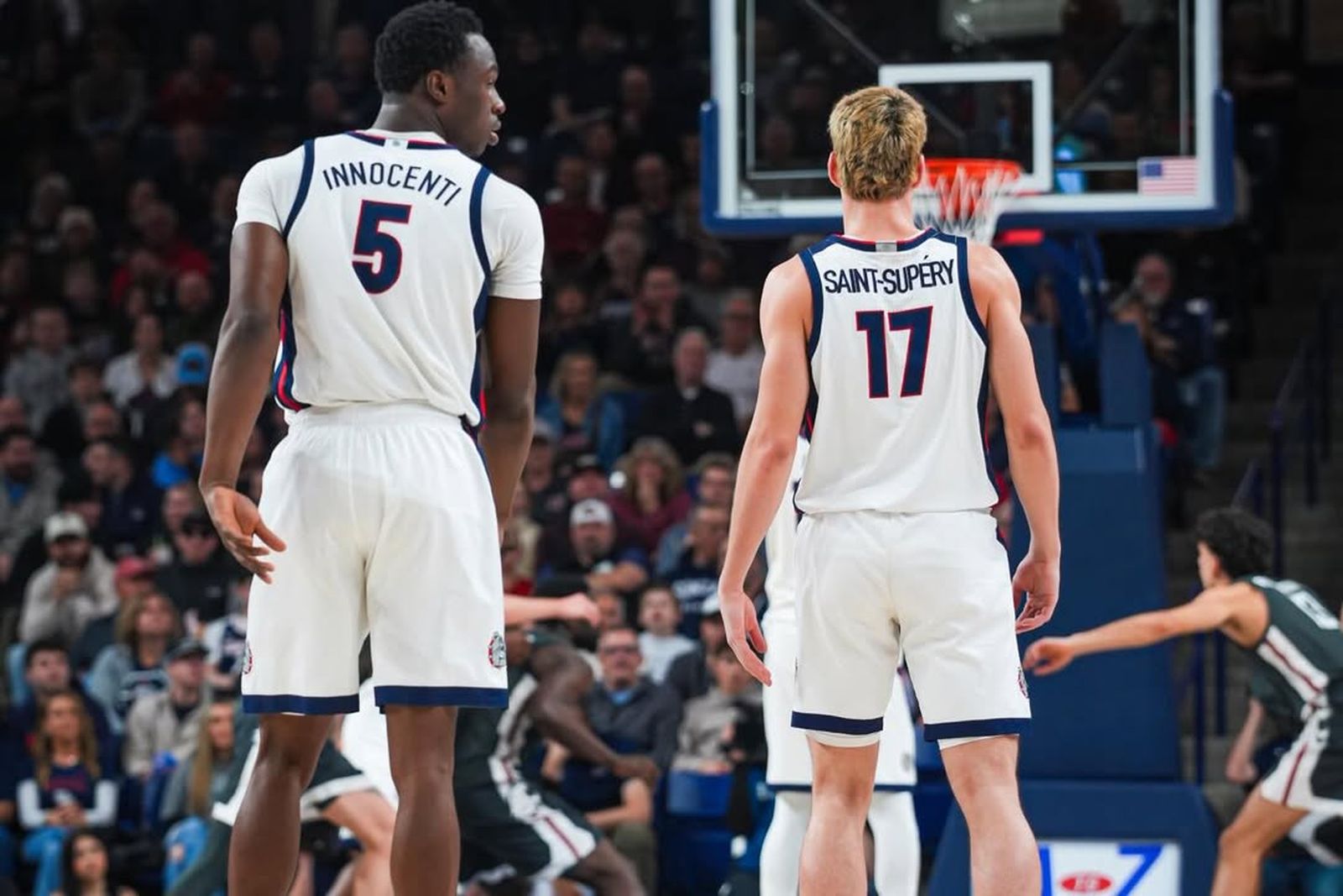 Mario Saint-Supéry, 11 puntos y victoria