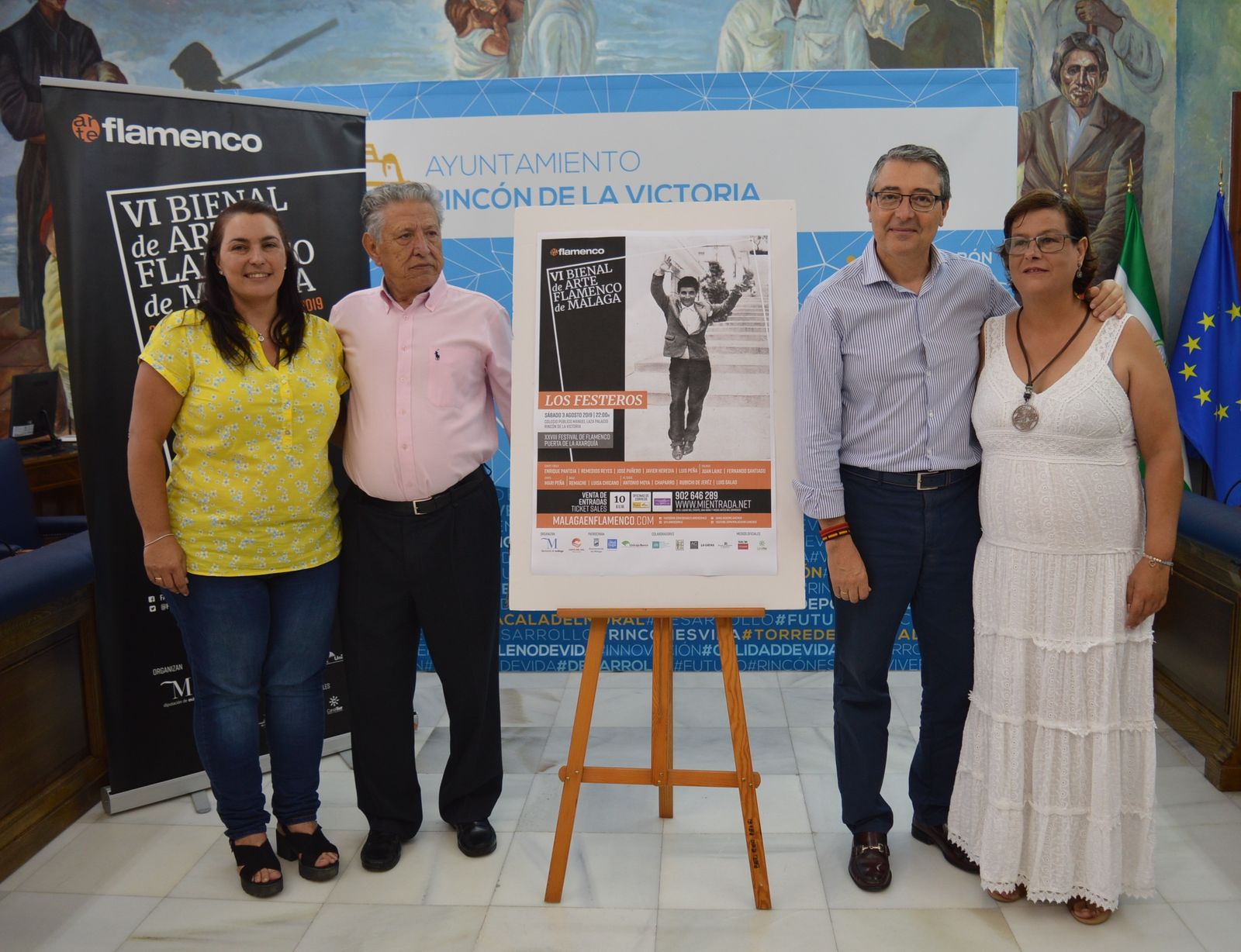 Presentación del cartel de la Bienal de Flamenco en Rincón de la Victoria.