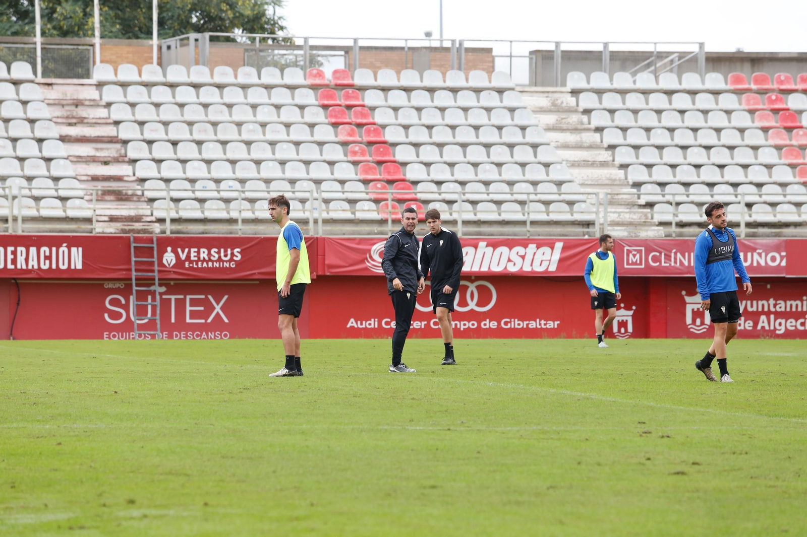 El entrenamiento del Algeciras CF antes de la visita al Recreativo de Huelva