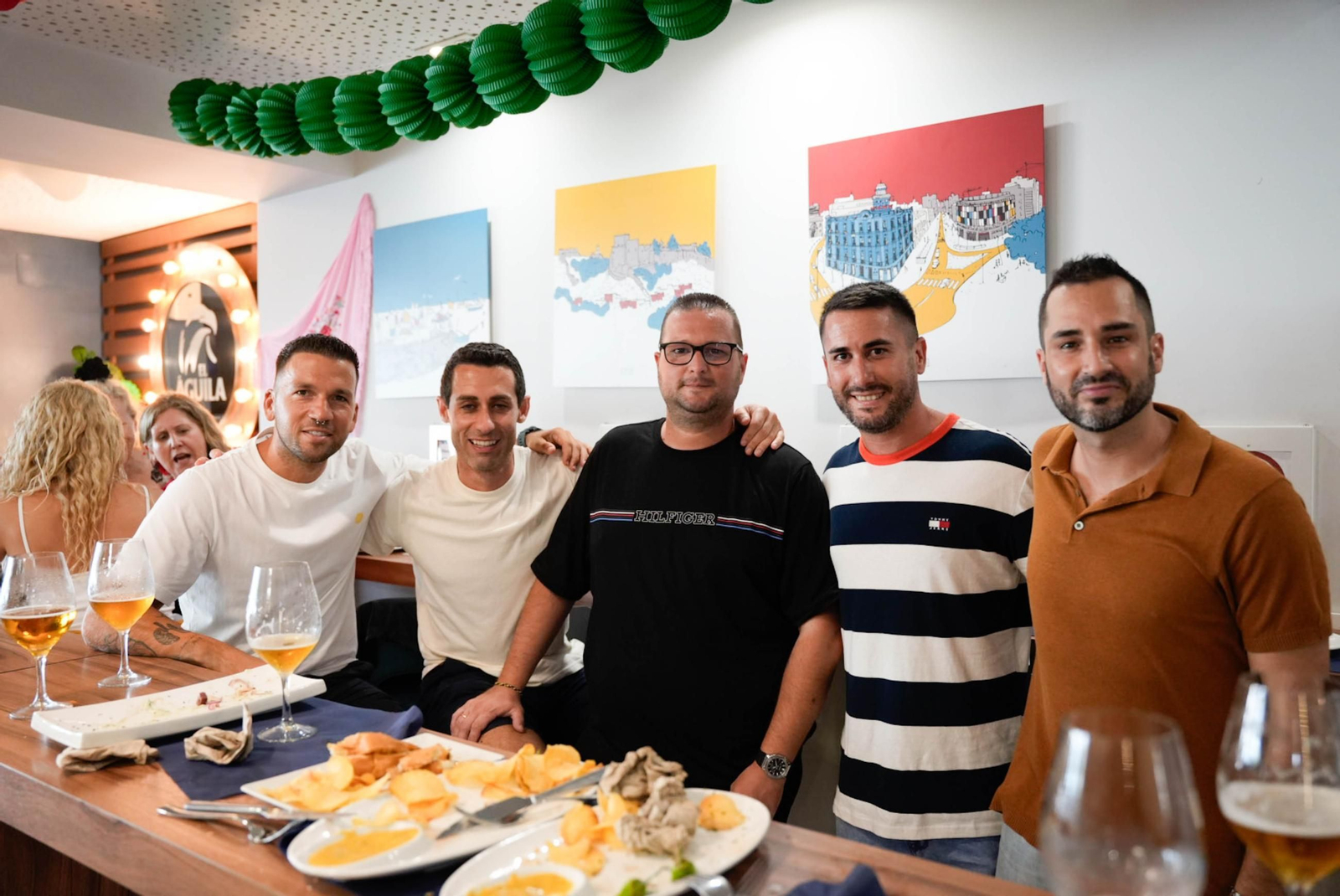 Los almerienses disfrutan del martes en la Feria del Mediodía