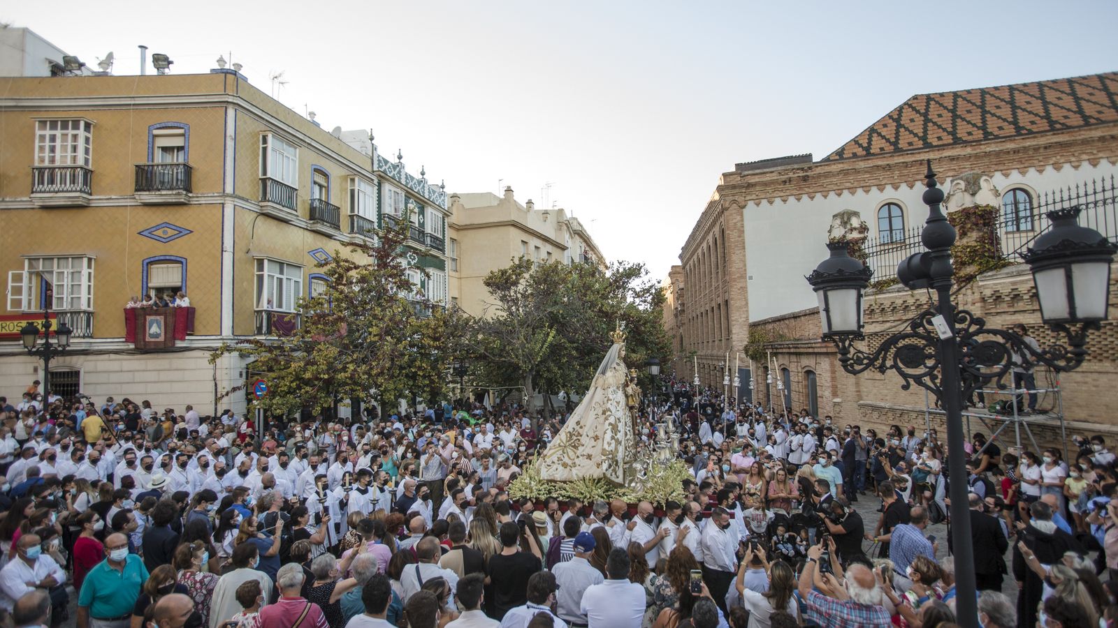 Las imágenes de la procesión de la Virgen del Rosario