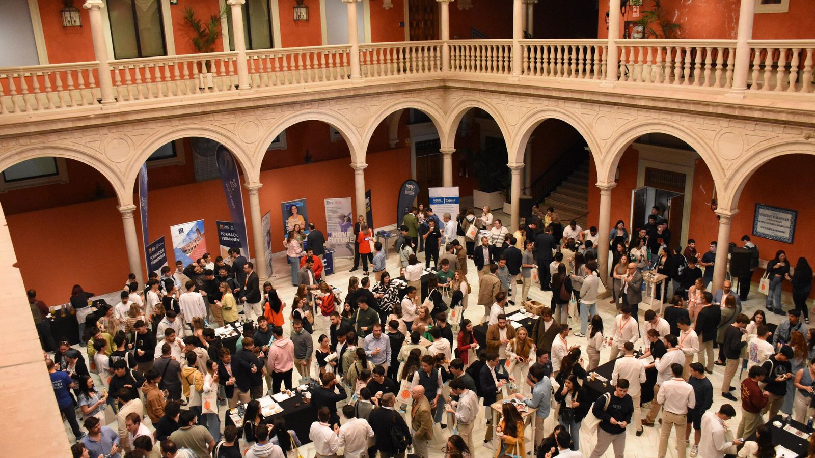 TalenTTech Summit Andalucía fue un gran éxito respaldado por profesionales excepcionales.