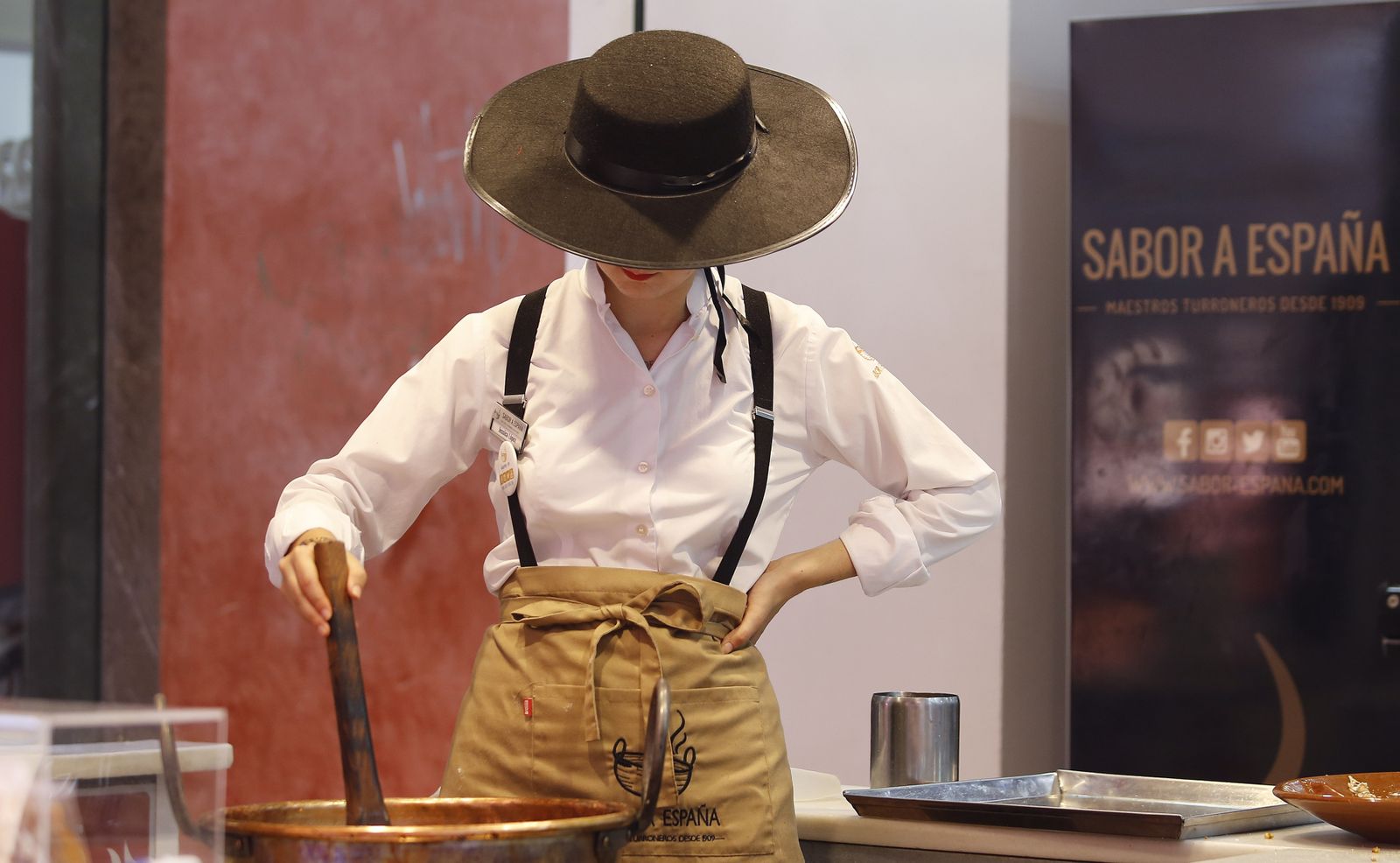 Fotos del último día de Feria de Málaga en el centro