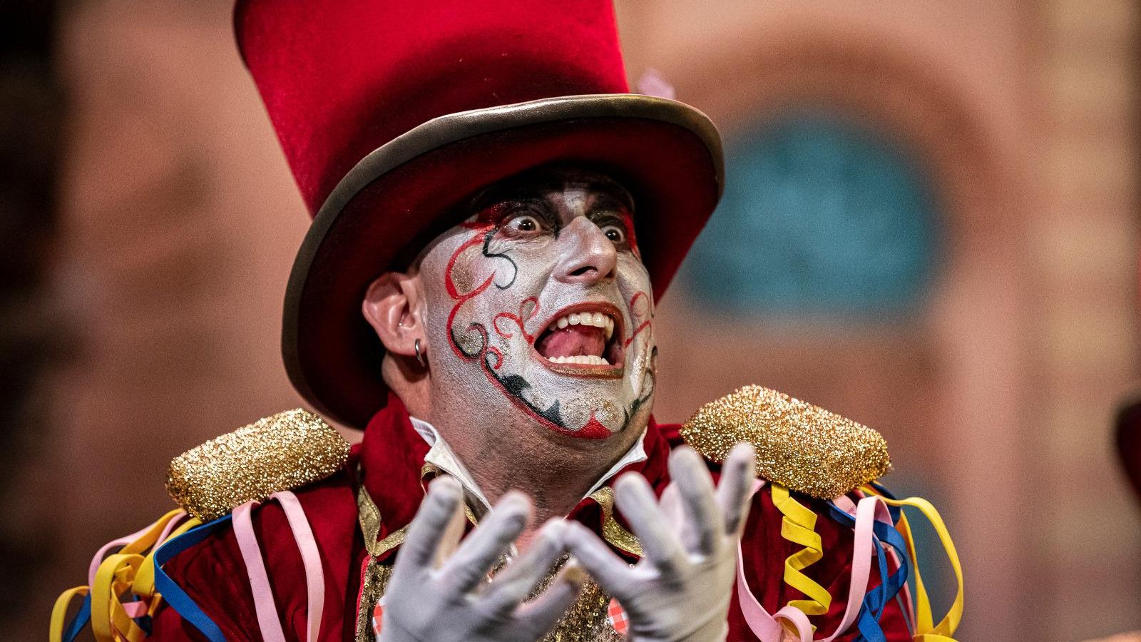 Búscate entre las mejores imágenes de la tercera sesión de cuartos de final del COAC 2025