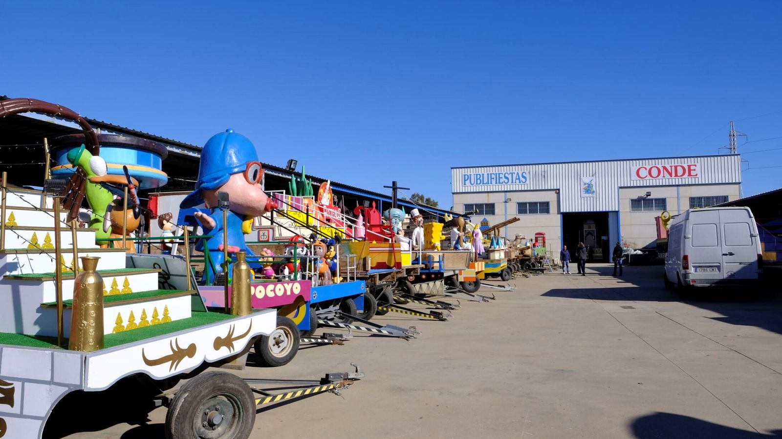 Carrozas que diseña y confecciona la empresa almeriense Publifiestas Conde para las cabalgatas de Reyes de la provincia y de muchas otras ciudades y pueblos de Andalucía y España