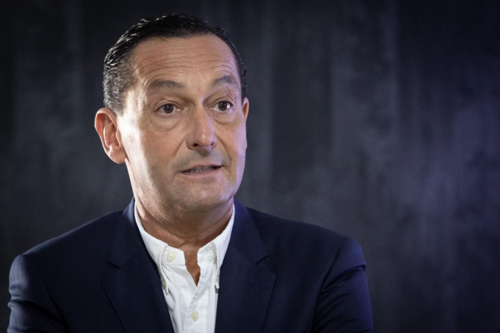 Alfredo García Amado durante su encuentro con la prensa.