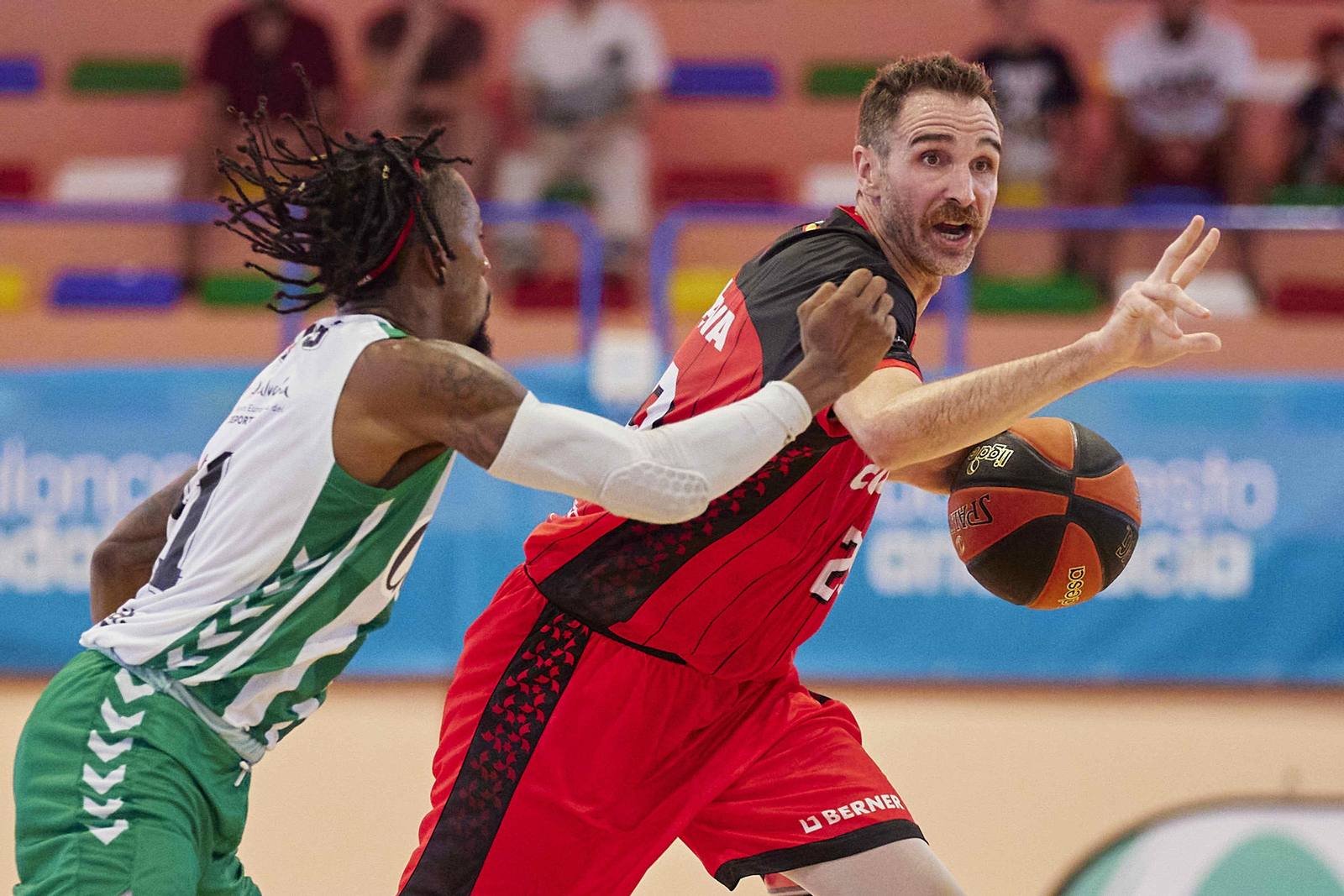 El Covirán Granada-Real Betis, en imágenes