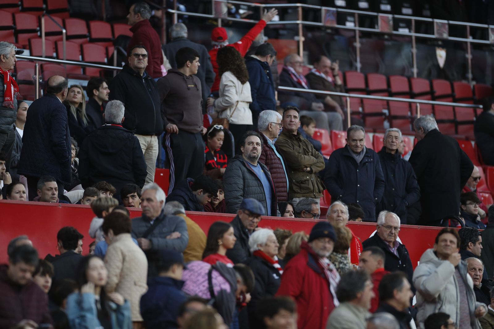 Búscate en las fotos del Sevilla FC - Alavés