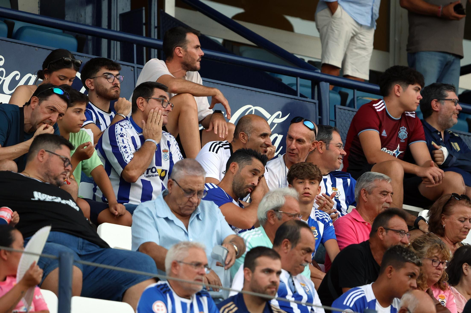 Búscate en las gradas del estadio en la celebración del Trofeo Colombino