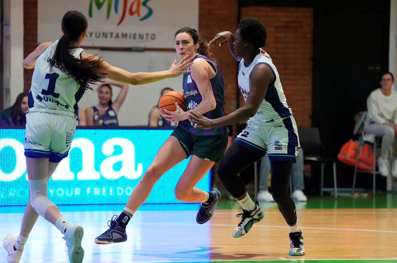Unicaja Mijas-Leganés: Tremenda victoria con las hermanas Herlihy al frente (80-69)