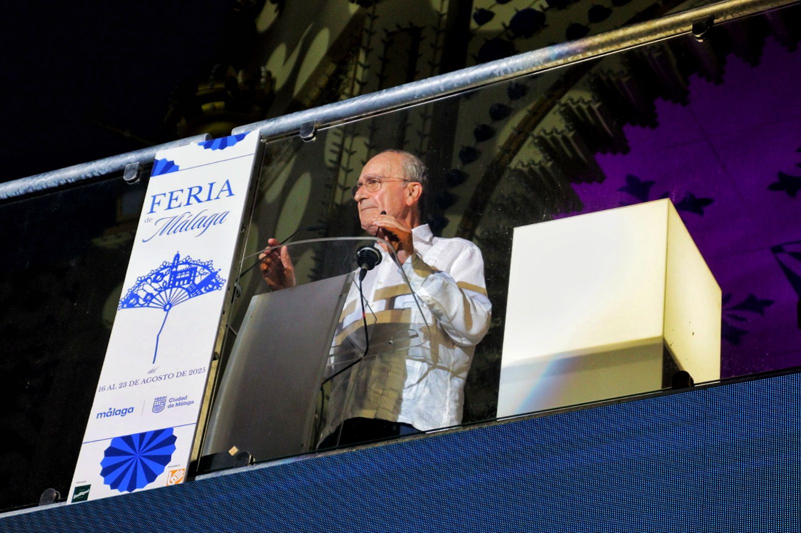 El pregón de Javier Castillo en la Feria de Málaga, en imágenes