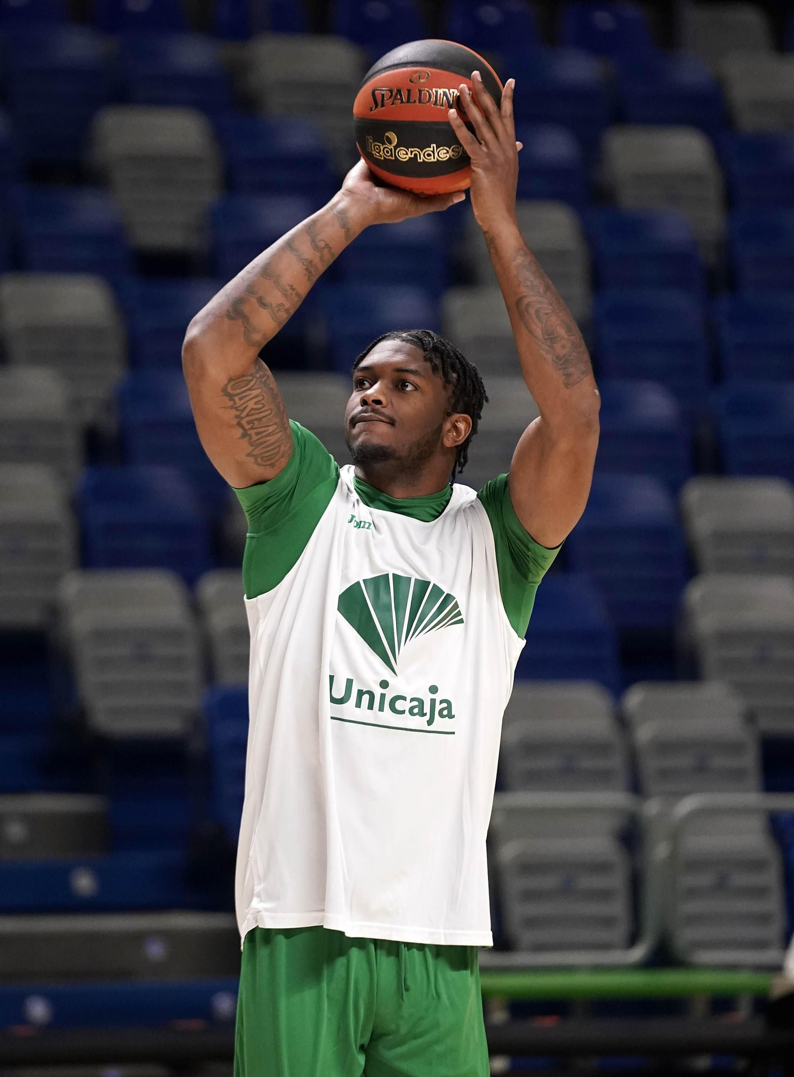 El primer entrenamiento de Cameron Oliver con el Unicaja, en fotos