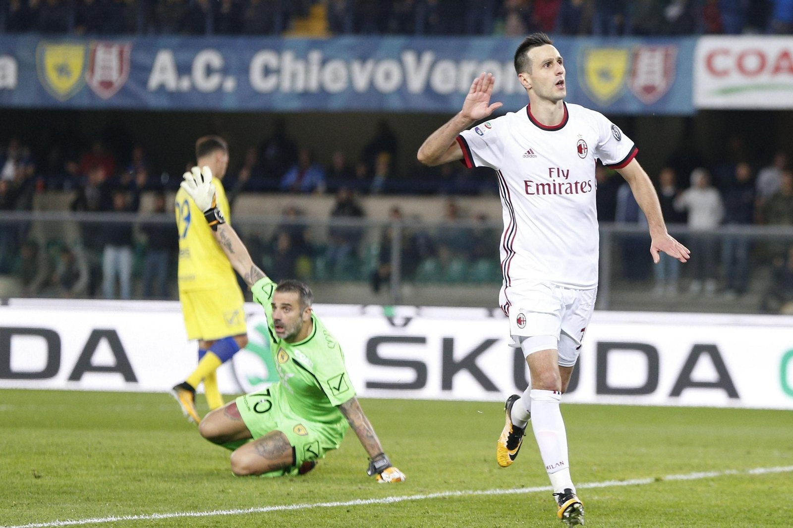 Kalinic celebra un gol con el Milan la pasada temporada.
