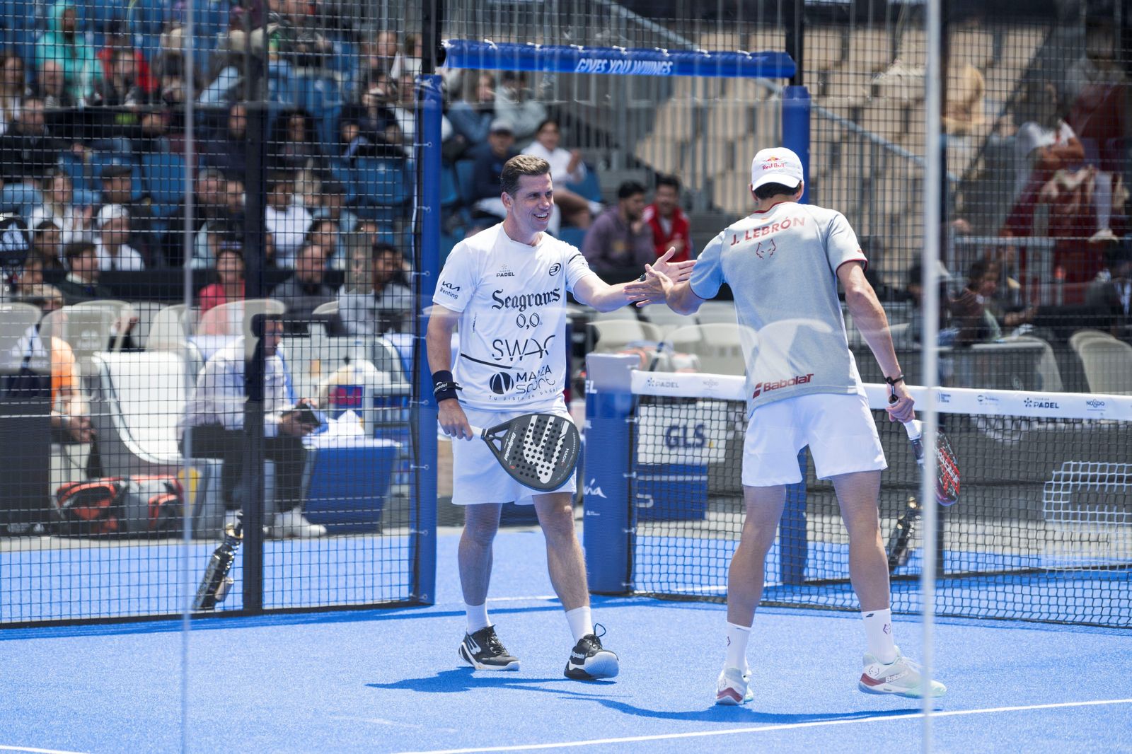 Las mejores fotos de la tercera jornada de pádel en el Estadio de la Cartuja