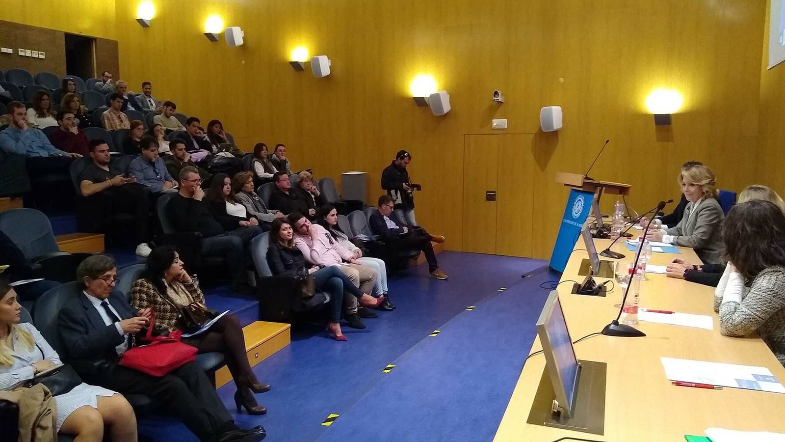 Esperanza Aguirre durante su intervención en la UAL.