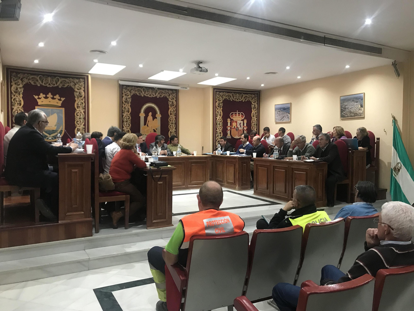 Un momento de la comisión de seguimiento en Coria.