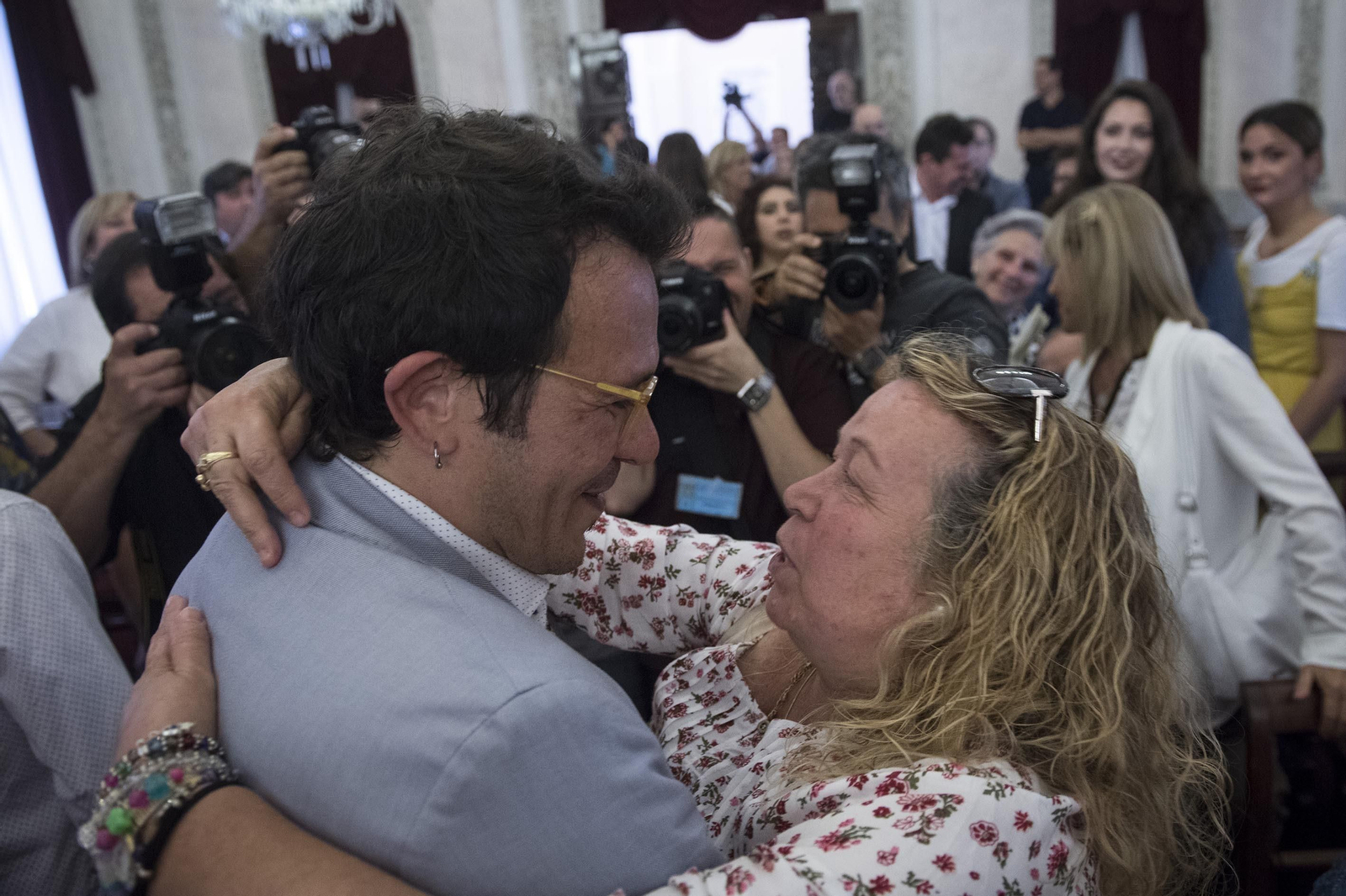 Imágenes de la investidura de José María González Kichi