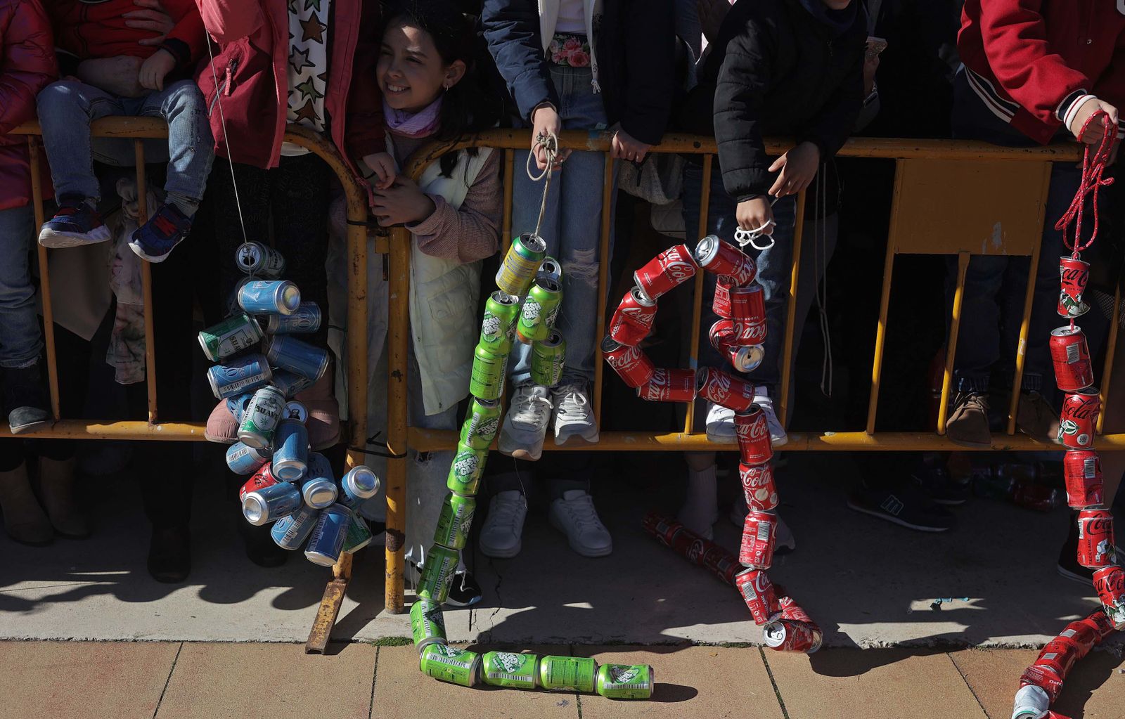 Fotos del arrastre de latas en Algeciras