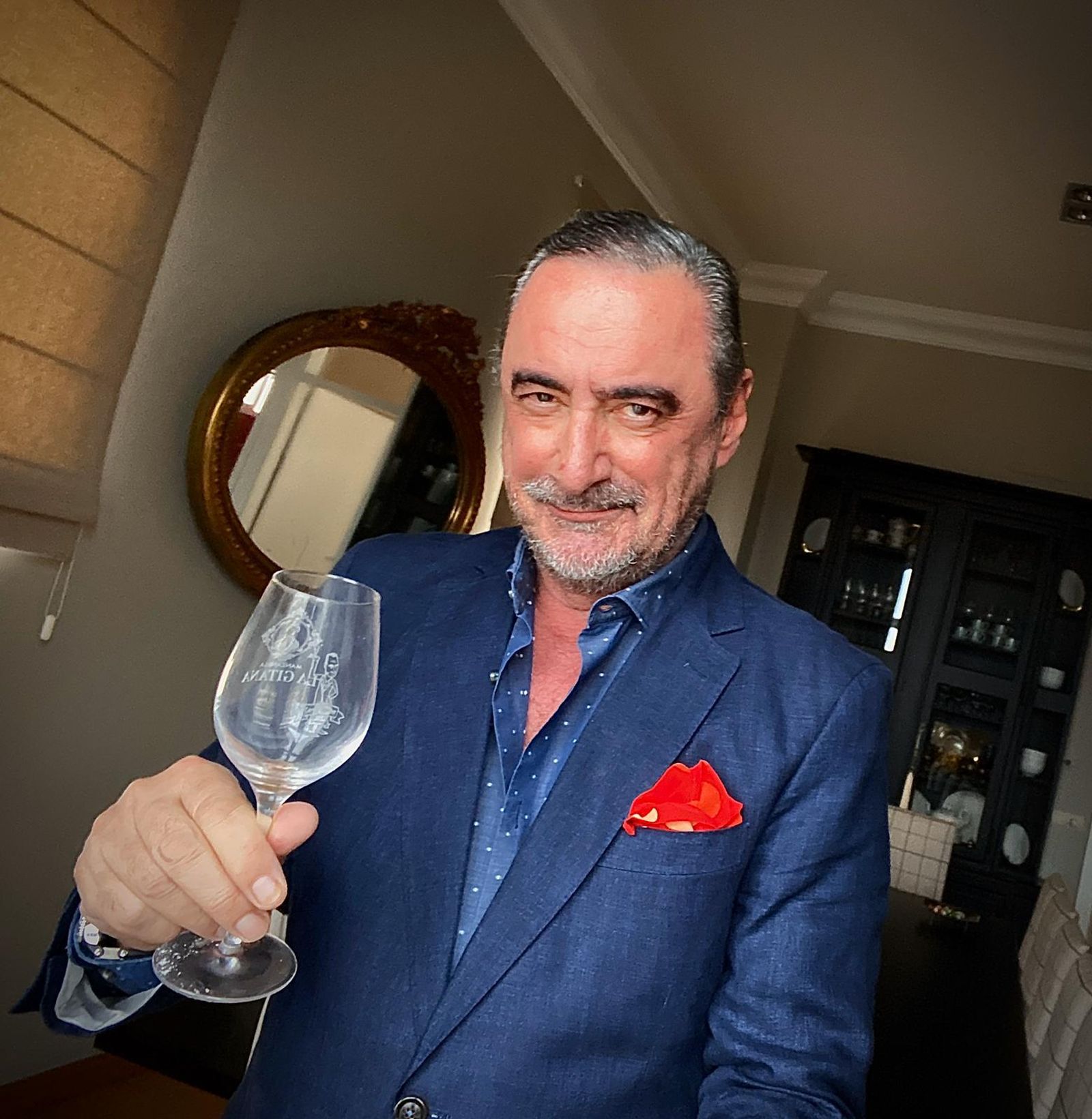 Carlos Herrera, en su casa la noche del pasado sábado