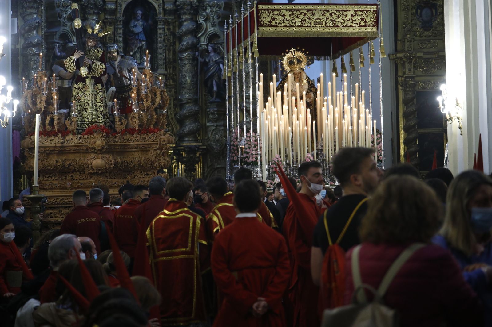 El Buen Suceso suspende su procesión del Martes Santo, en imágenes