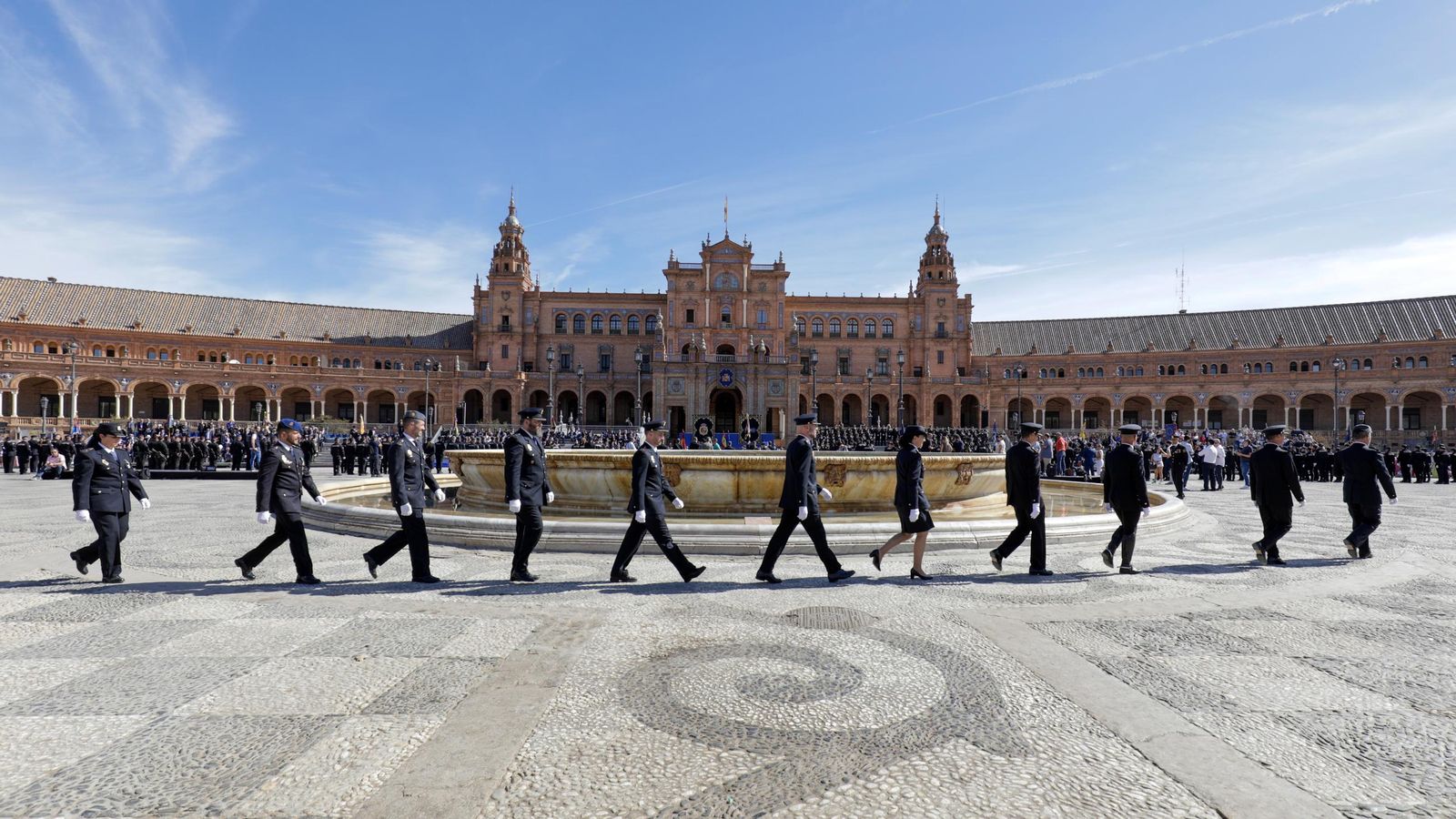 Plaza de España. Día de la Policía Nacional