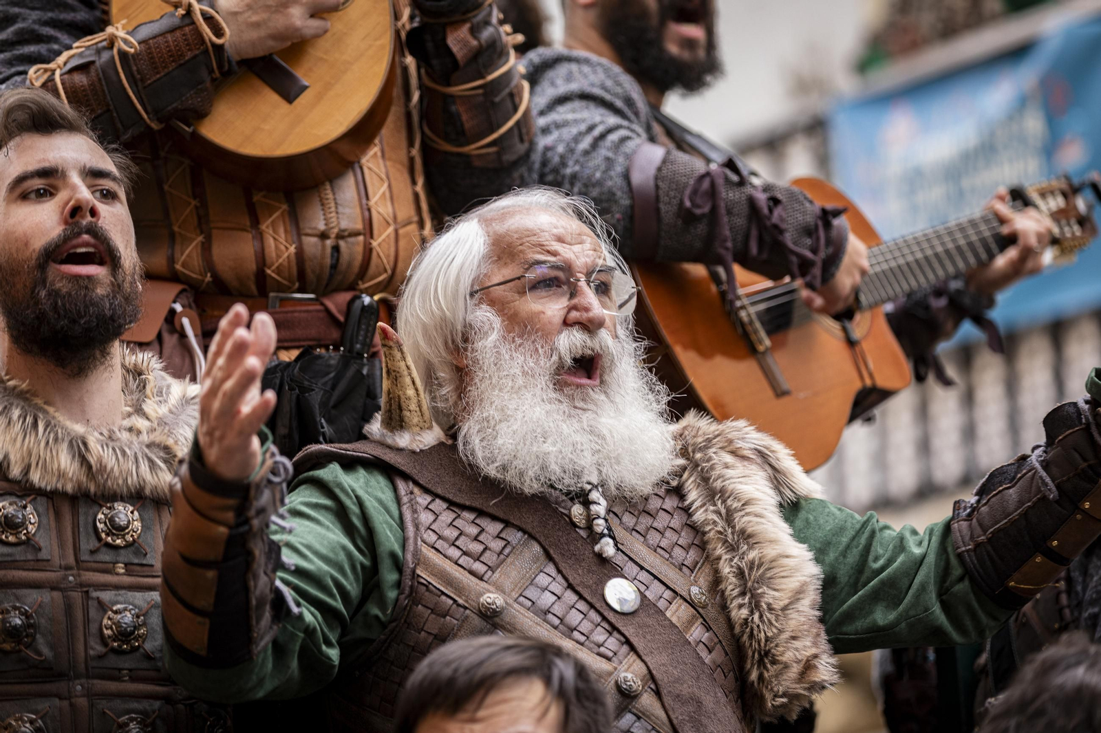 Las imágenes del segundo sábado de Carnaval de Cádiz 2025: Carrusel de coros bajo la lluvia