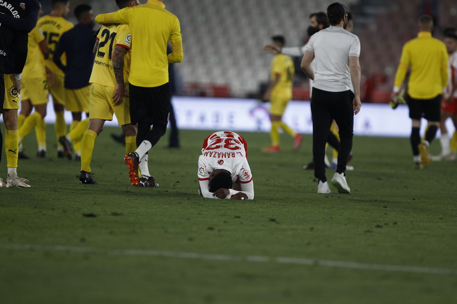 Las imágenes de Almería-Girona.