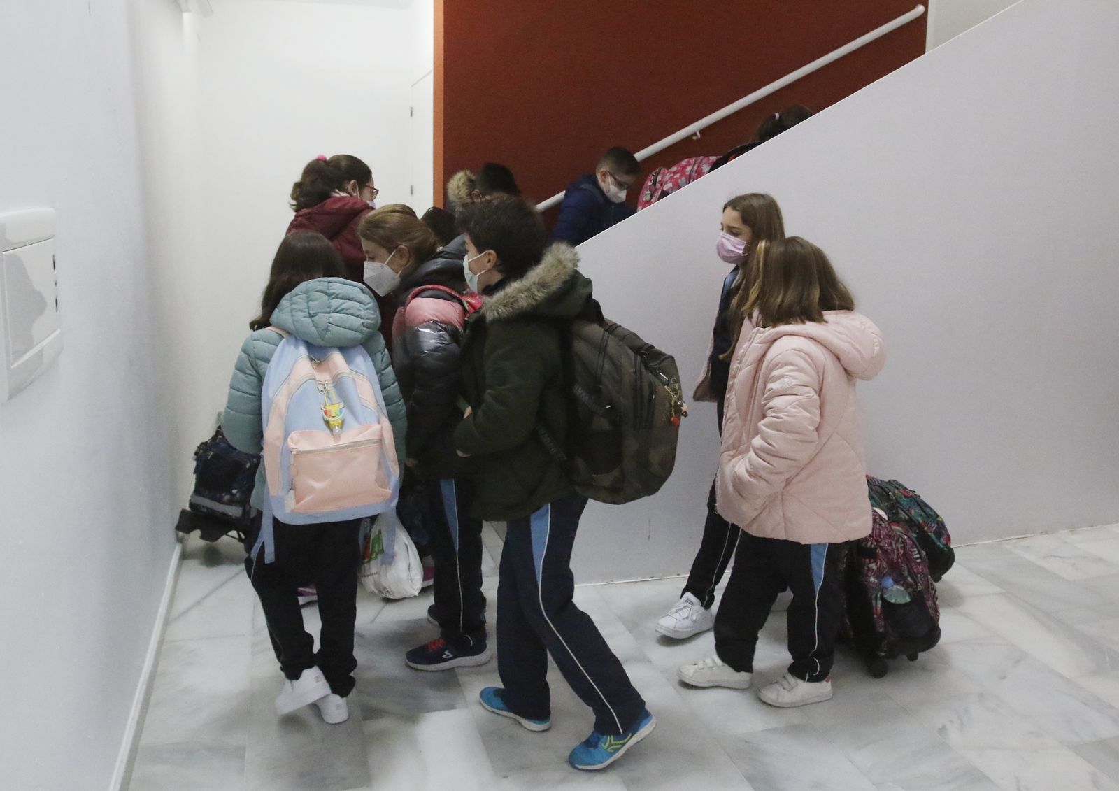 Las imágenes de la vuelta al colegio en Córdoba tras las vacaciones de Navidad