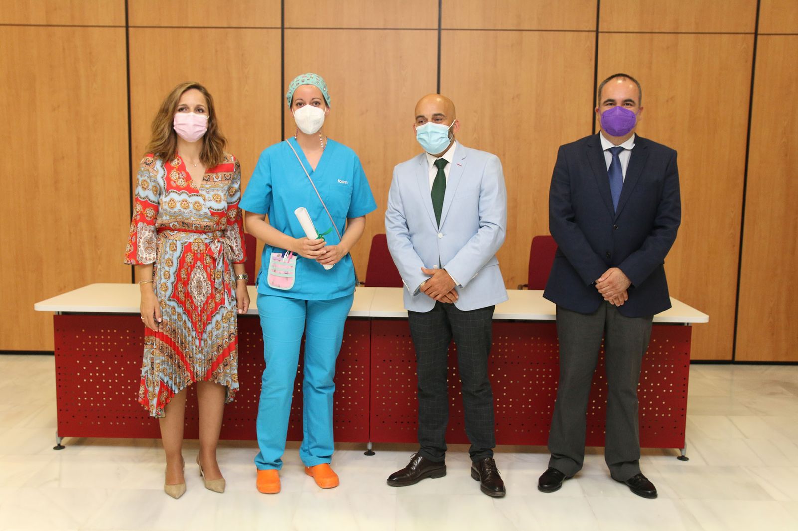 Fotogalería del reconocimiento a los trabajadores de la residencia de la FAAM que se autoconfinaron