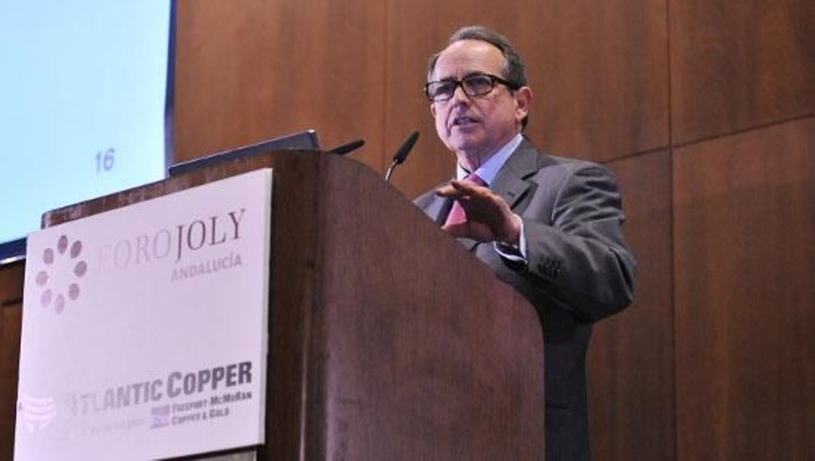 "Para que el paro remonte, hace falta cambiar la cultura laboral española"