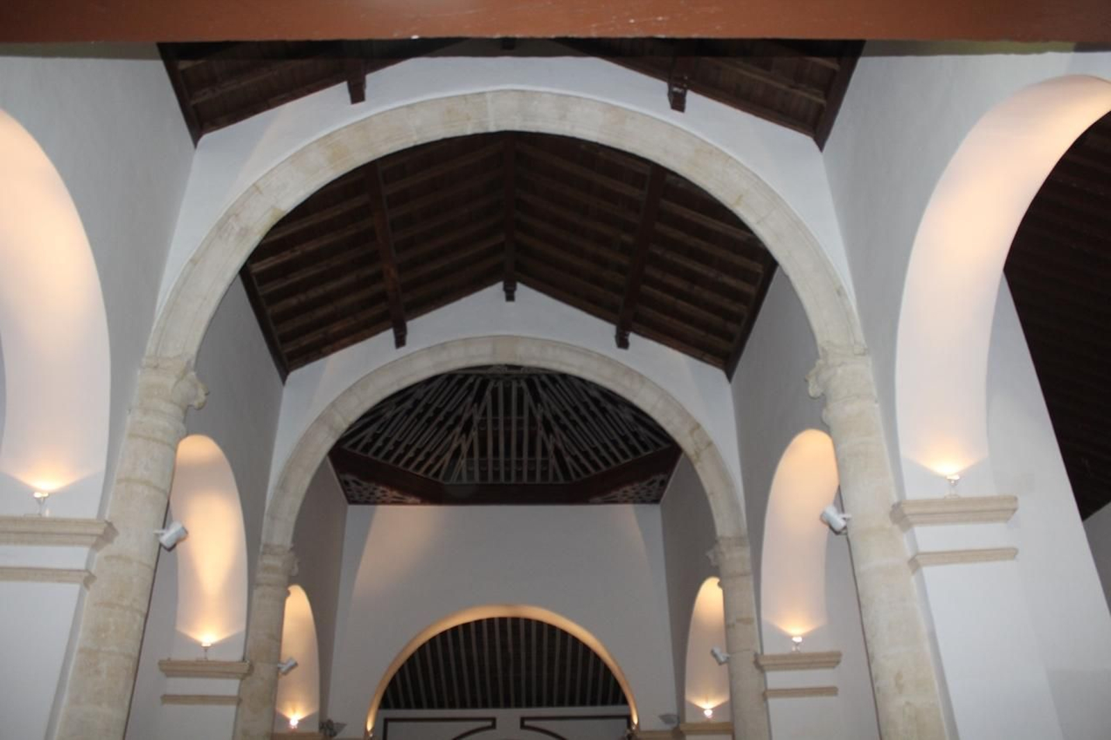 3. Iglesia de Santa María