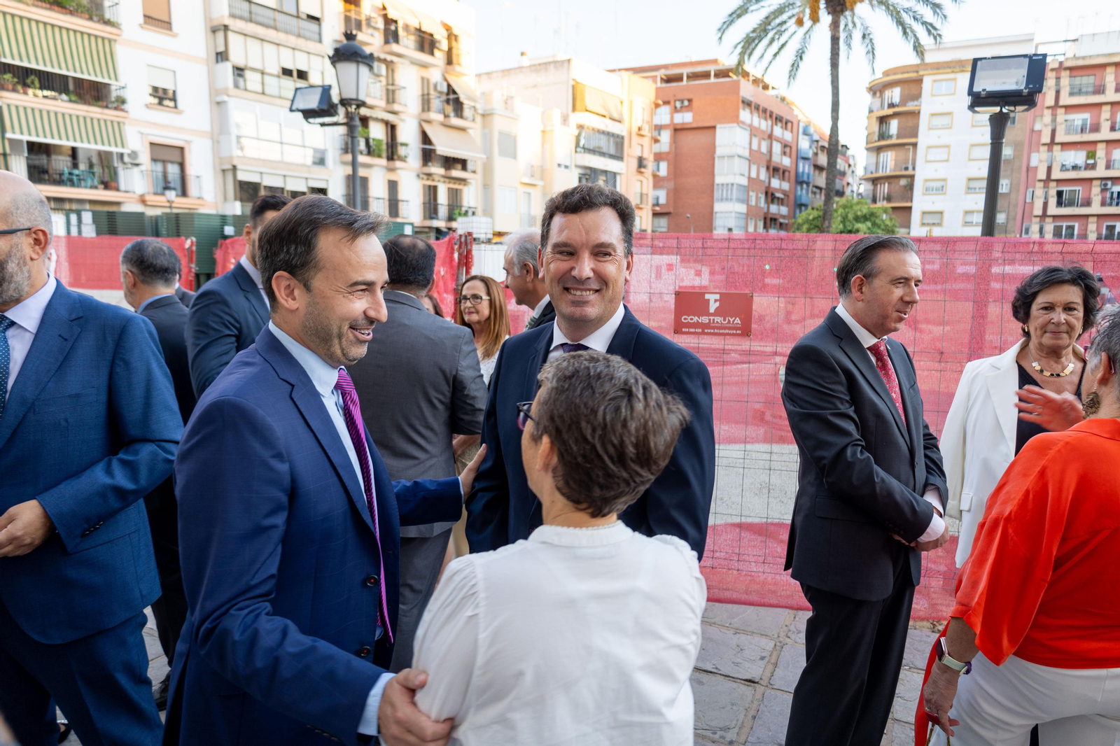 Imágenes de la recepción a los invitados a la gala de los Onubenses del Año