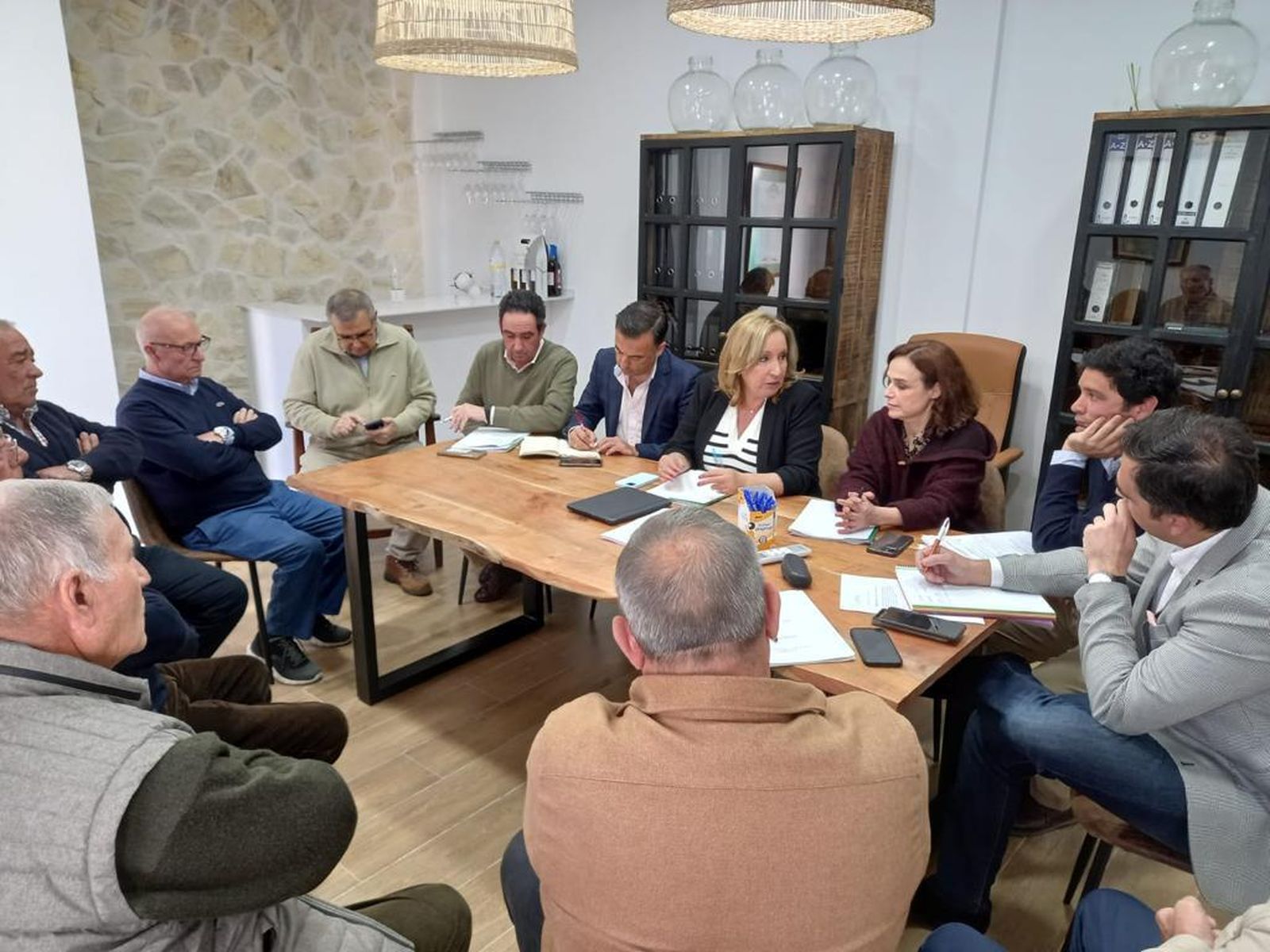 Reunión de Agricultura con viticultores de Jerez.