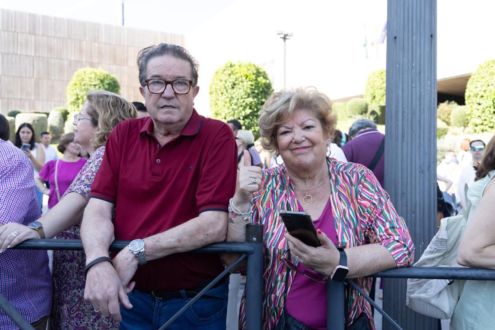 Un Jaén repleto de fieles acompañan los traslados de las veinte imágenes de la Magna (I)