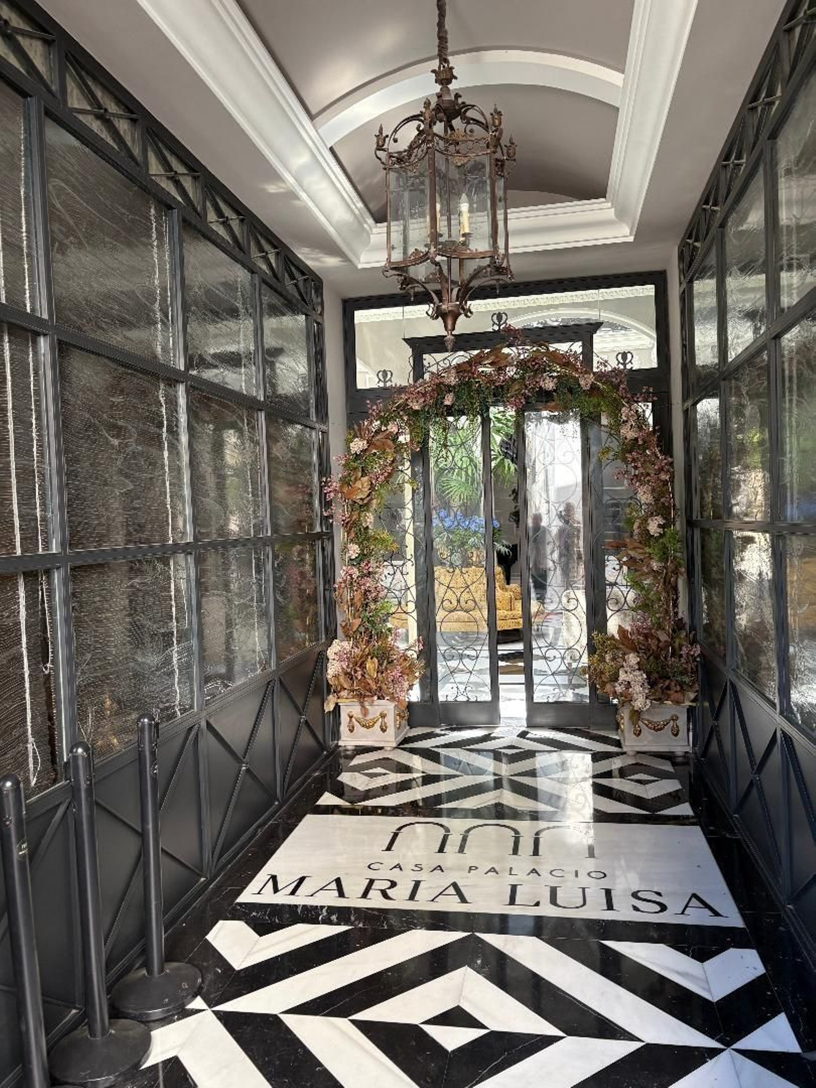 Imágenes del interior de uno de los hoteles más lujosos de Cádiz: el hotel Casa Palacio María Luisa de Jerez Imágenes del interior de uno de los hoteles más lujosos de Cádiz: el hotel Casa Palacio María Luisa de Jerez
