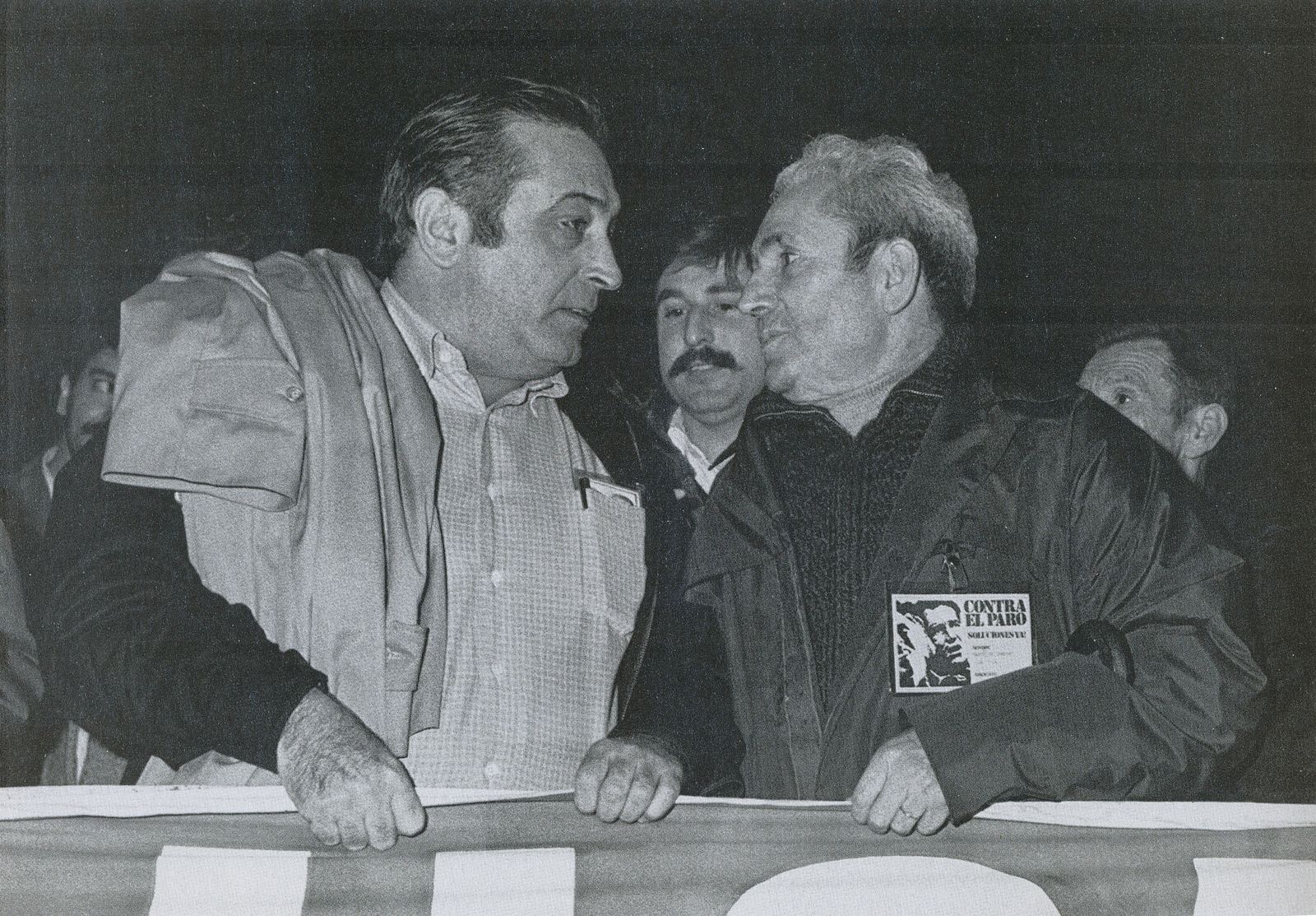 Nicolás Redondo Urbieta junto a Marcelino Camacho en una fotografía tomada en marzo de 1979.