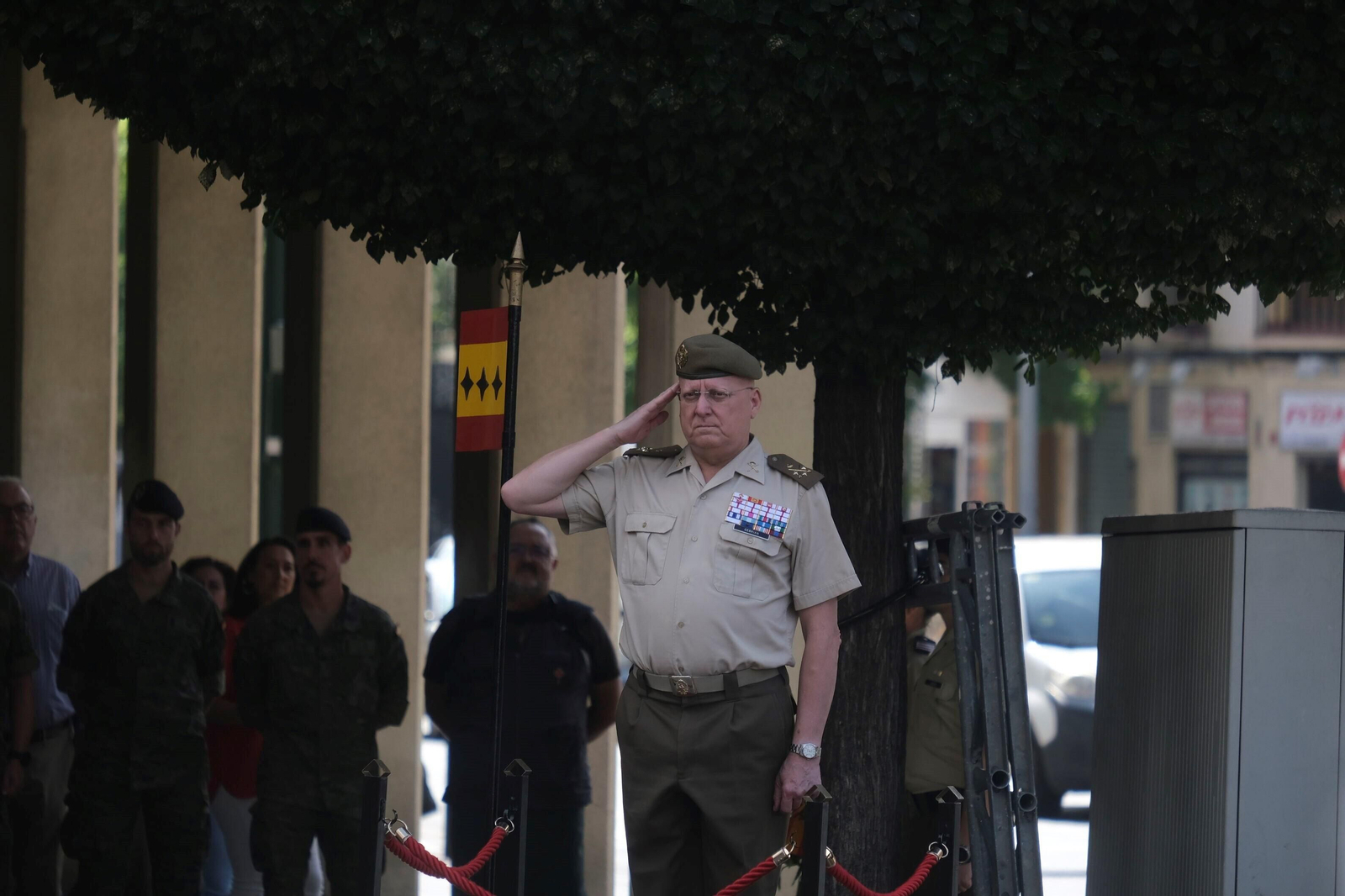 El homenaje de la Brigada de Córdoba al teniente Rafael Carbonell, en imágenes