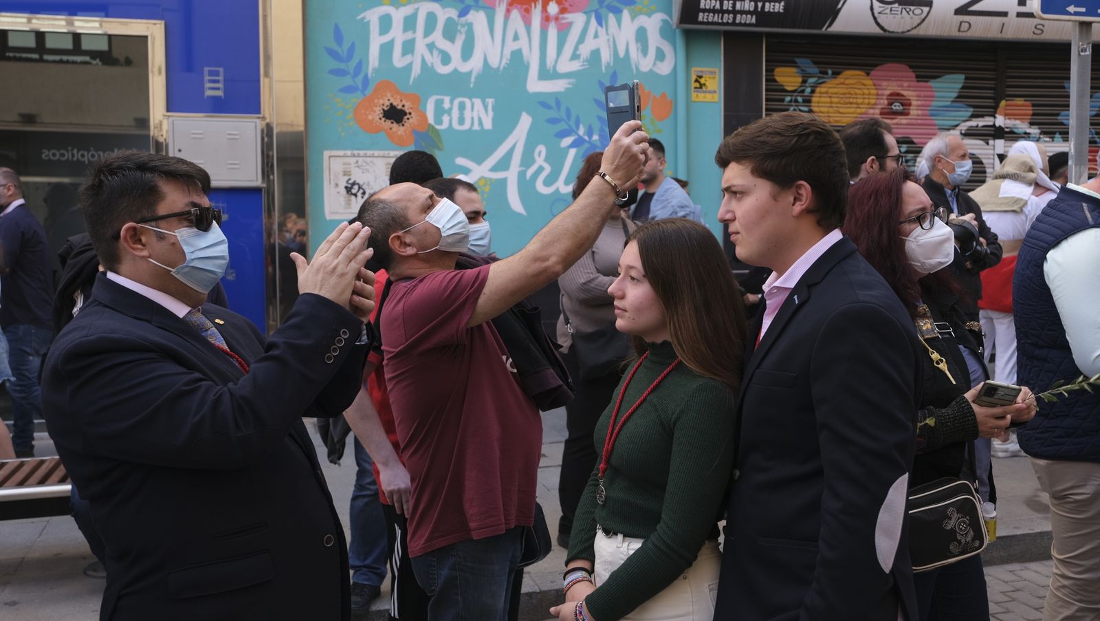 Fotogalería de la procesión de La Borriquita en Almería. Semana Santa 2022.