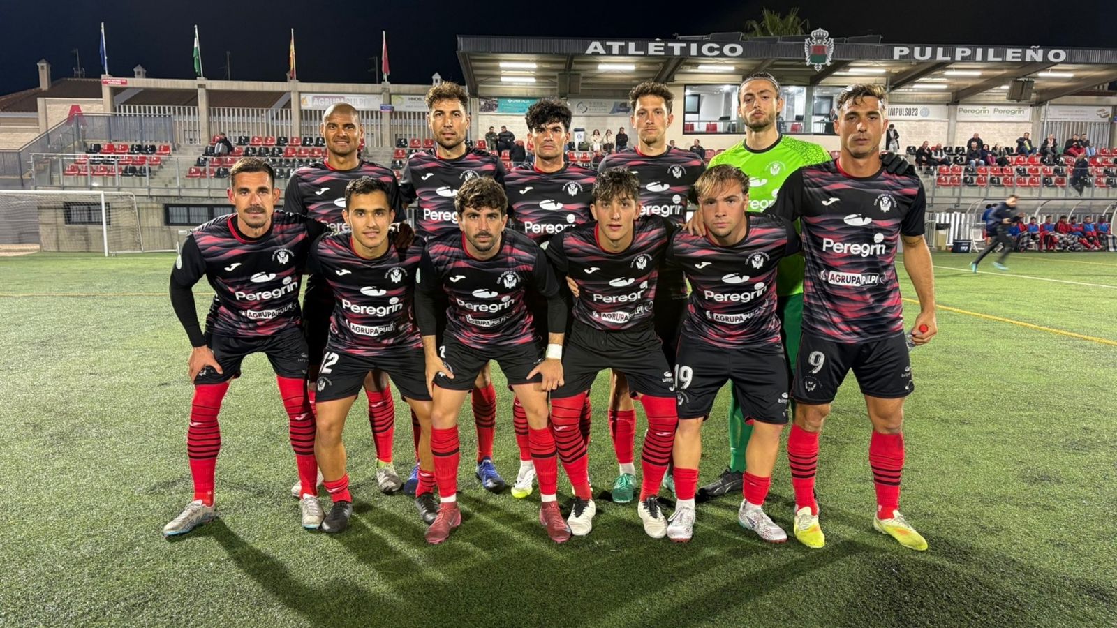 Alineación titular del conjunto rojinegro en el duelo liguero ante el Yeclano Deportivo B.
