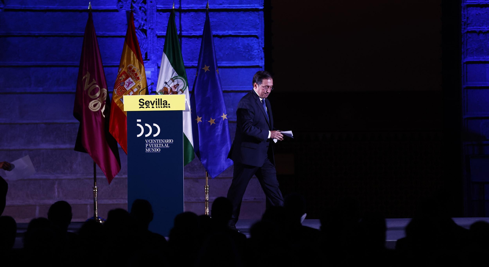 El Rey en el Alcázar de Sevilla con motivo de  los actos del V Centenario de Magallanes y ElCano, en imágenes