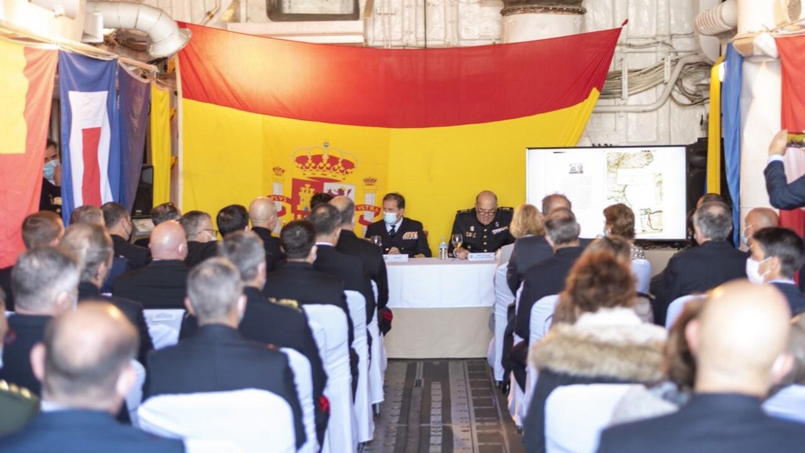 Público en la presentación del libro sobre Bernardo de Gálvez.